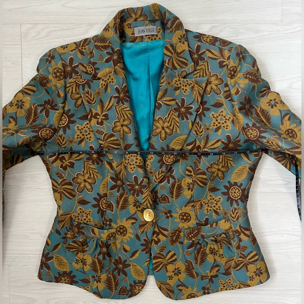 Floral Embroidered Teal Blazer with button closure by Jean Costa made in France - Picture 5 of 10